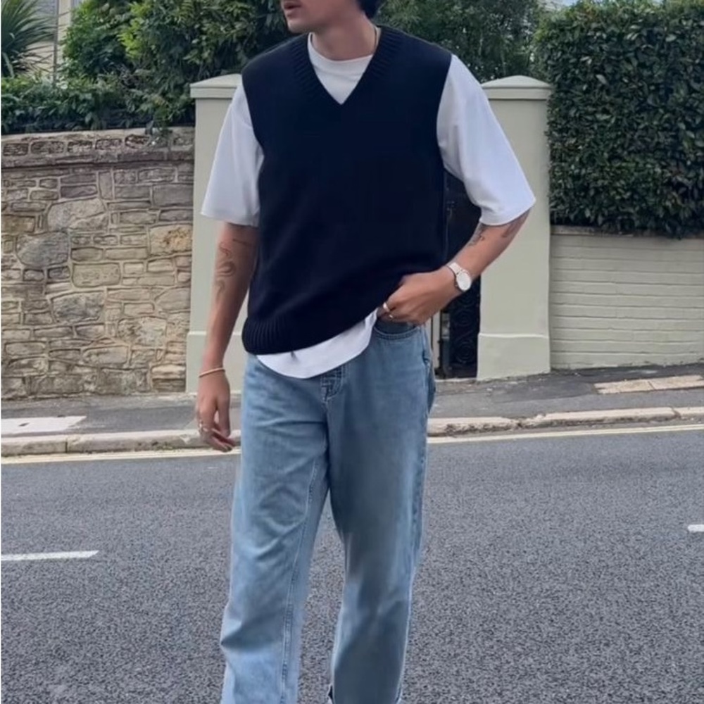 Vintage 80% wool blend sweater vest